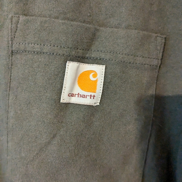 Carhartt t shirt loose fit Medium - Picture 2 of 3